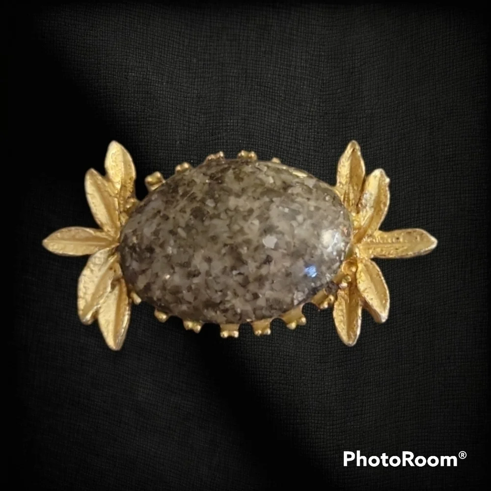 VTG Confetti Art Noveau Brooch